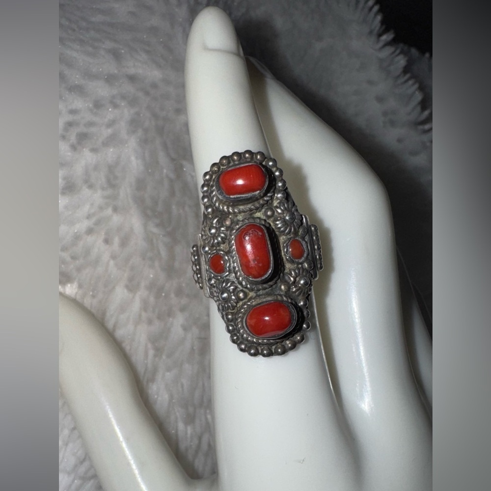 Vintage Multi Stone Tibetan Coral & Sterling Ring, size 6.5